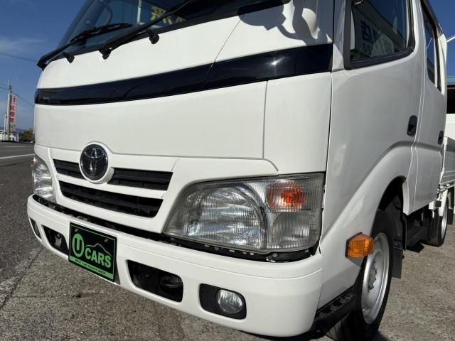 TOYOTA DYNA 2015
