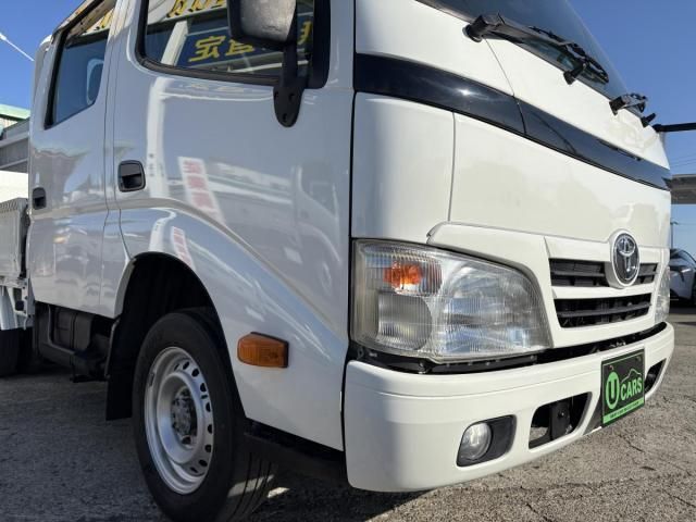 TOYOTA DYNA 2015