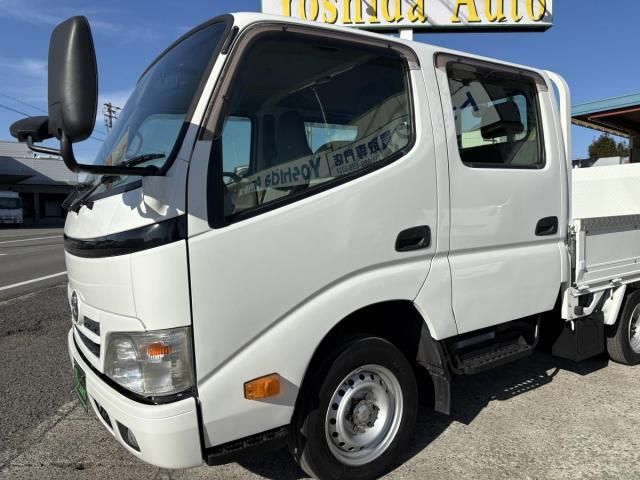 TOYOTA DYNA 2015