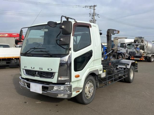 MITSUBISHI FUSOU FIGHTER 2018