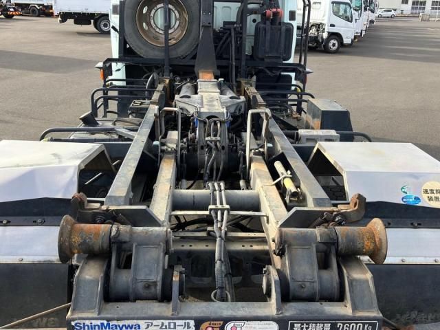 MITSUBISHI FUSOU FIGHTER 2018