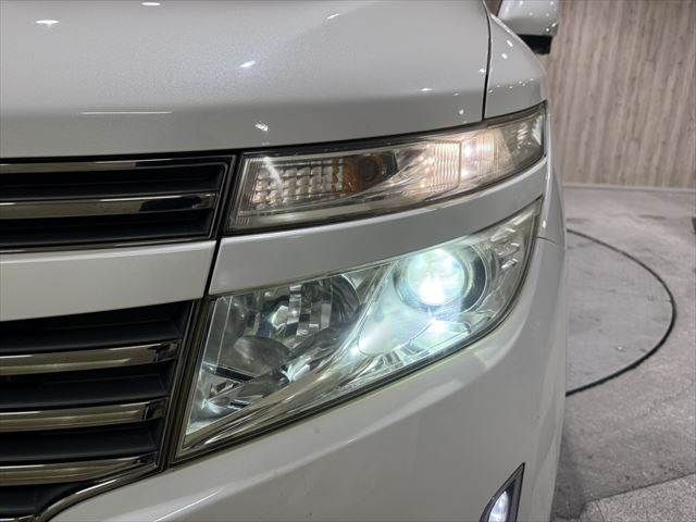 NISSAN ELGRAND 2012