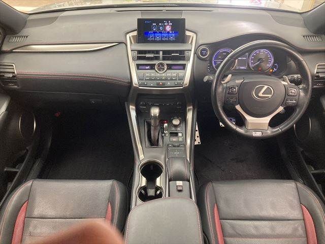 TOYOTA LEXUS NX300h 2015
