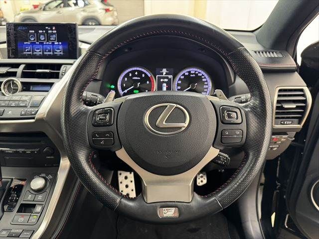 TOYOTA LEXUS NX300h AWD 2015
