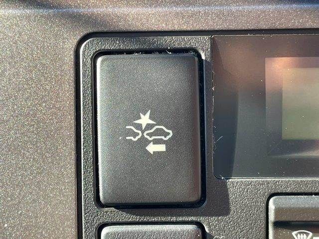 TOYOTA HIACE van 2WD 2018