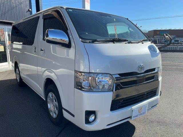TOYOTA HIACE van 2WD 2018
