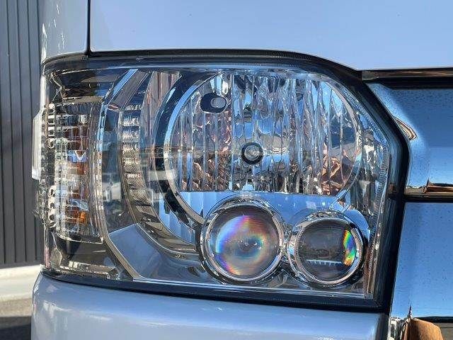 TOYOTA HIACE van 2WD 2018