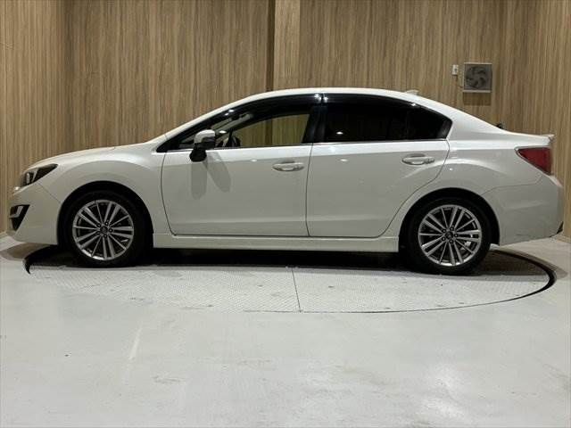 SUBARU IMPREZA G4 4WD 2015