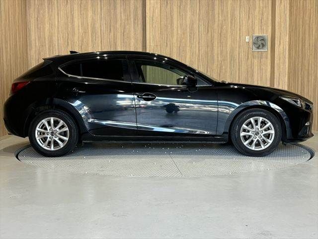 MAZDA AXELA SPORTS 2015