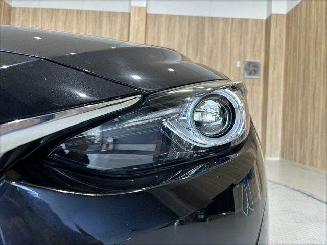 MAZDA AXELA SPORTS 2015