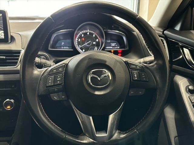 MAZDA AXELA SPORTS 2015