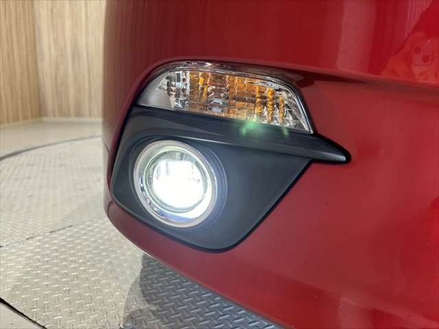 MAZDA AXELA SPORTS 2015