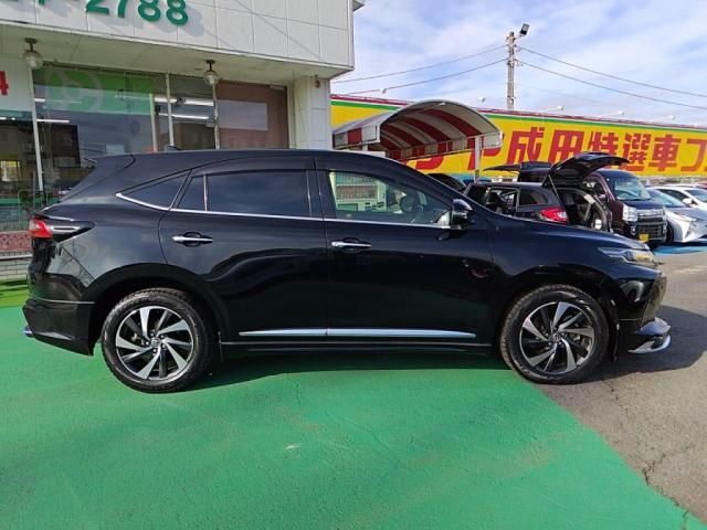 TOYOTA HARRIER 2WD 2018