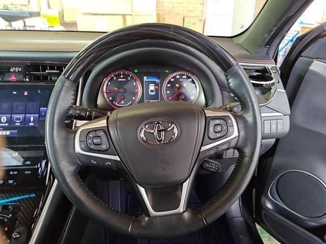 TOYOTA HARRIER 2WD 2018
