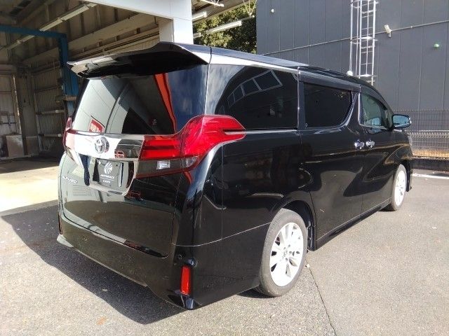 TOYOTA ALPHARD 2017