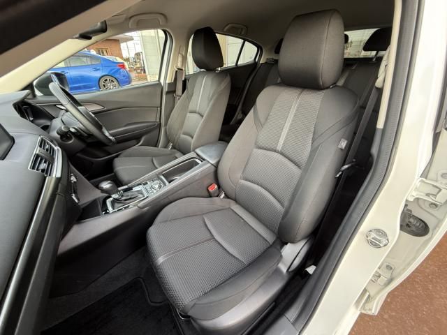 MAZDA AXELA SPORTS 2018