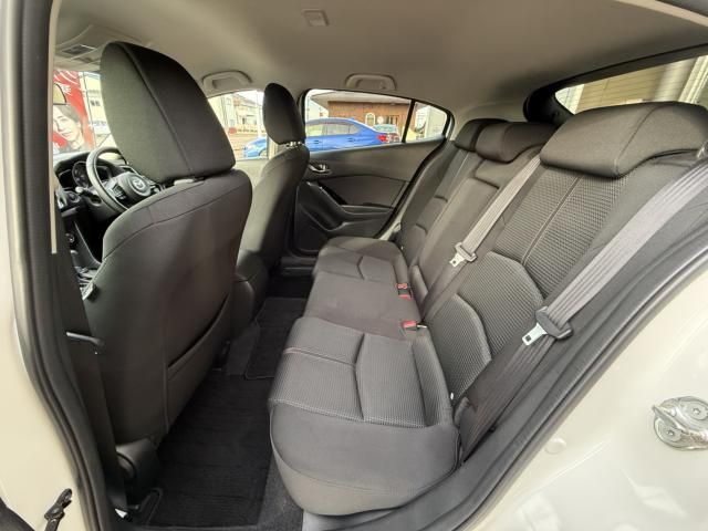 MAZDA AXELA SPORTS 2018