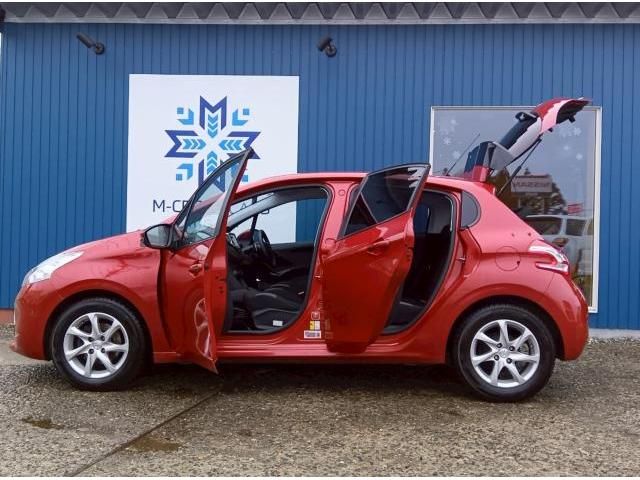 PEUGEOT PEUGEOT 208 2015