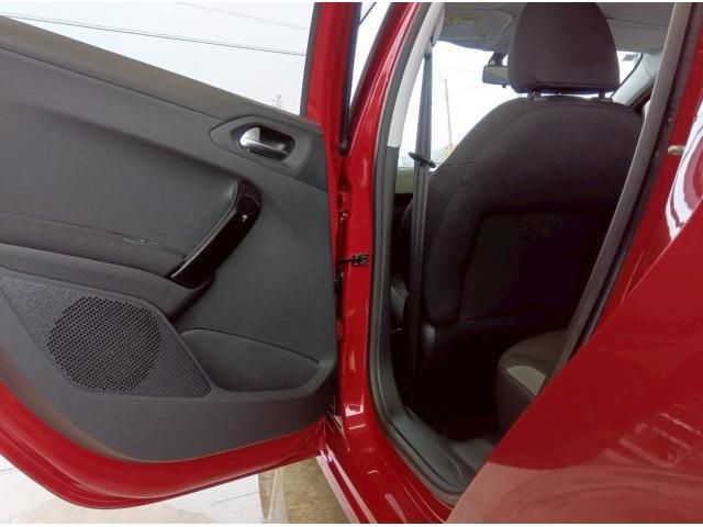 PEUGEOT PEUGEOT 208 2015