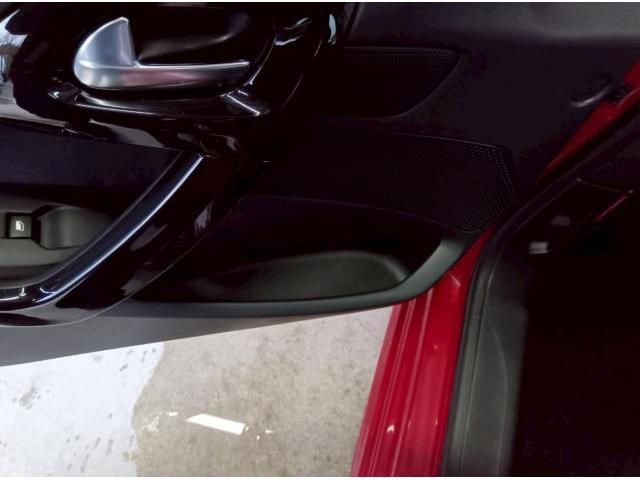 PEUGEOT PEUGEOT 208 2015