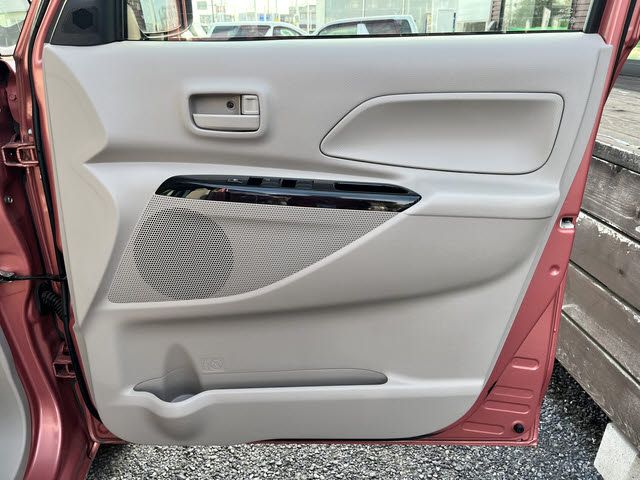 MITSUBISHI eK SPACE 2019