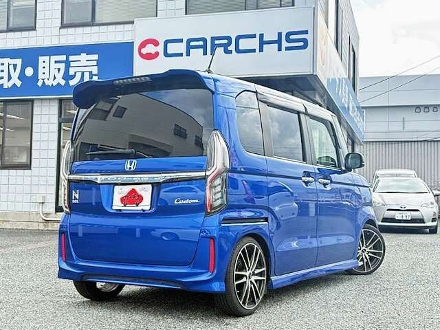 HONDA N BOX CUSTOM 2018