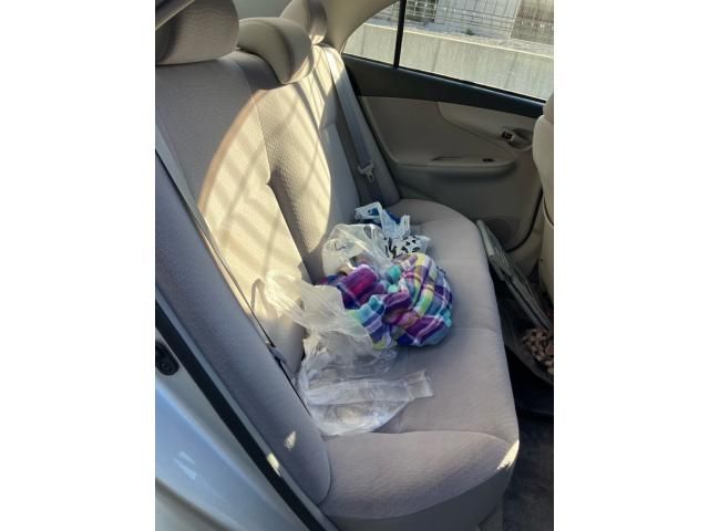 TOYOTA COROLLA AXIO 2011