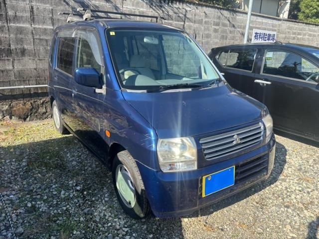 MITSUBISHI TOPPO BJ 2000