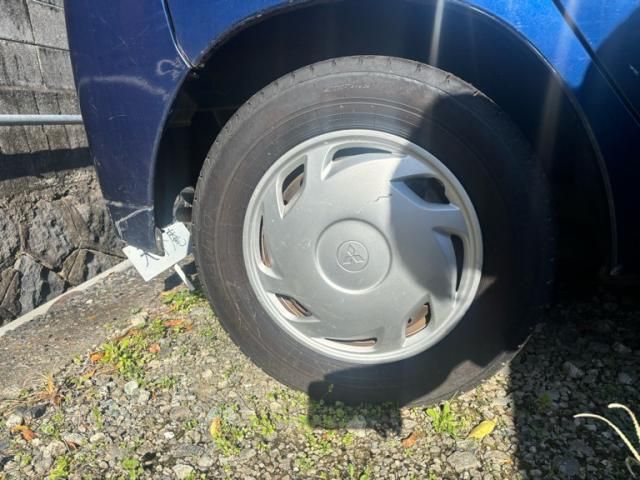 MITSUBISHI TOPPO BJ 2000