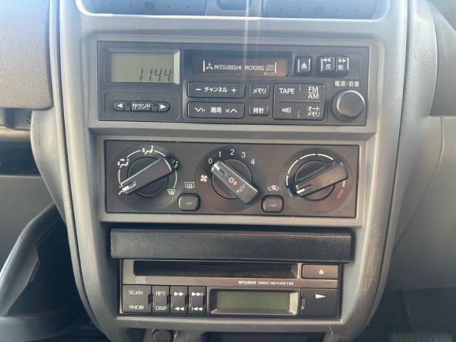 MITSUBISHI TOPPO BJ 2000