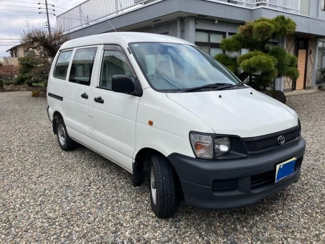 TOYOTA LITEACE NOAH 1997