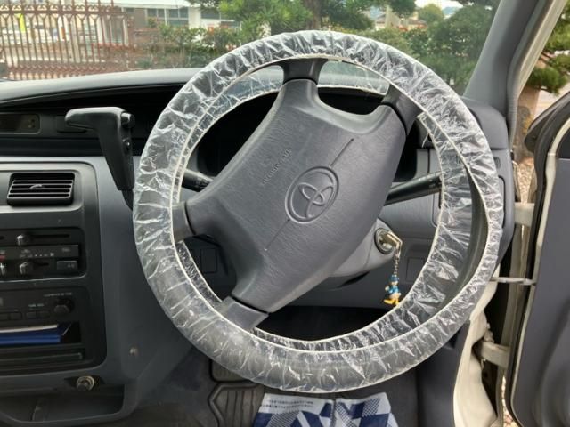 TOYOTA LITEACE NOAH 1997