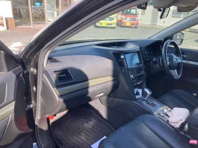 SUBARU LEGACY B4 2011