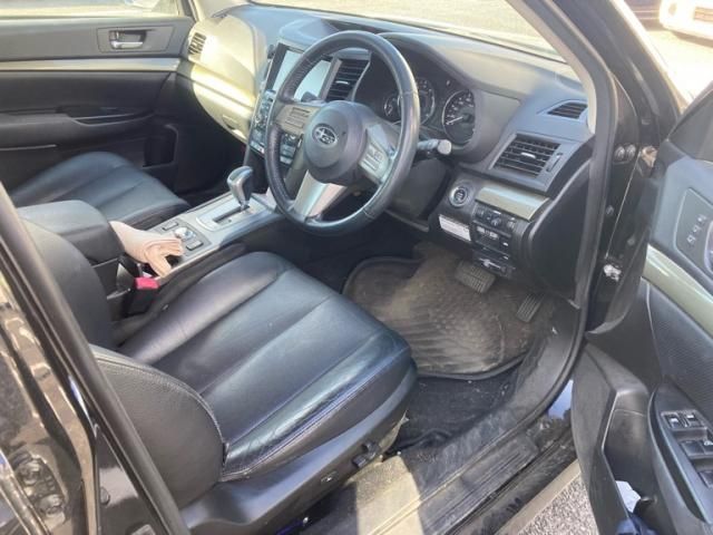 SUBARU LEGACY B4 2011