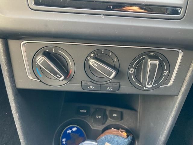 VOLKSWAGEN VOLKSWAGEN POLO 2015