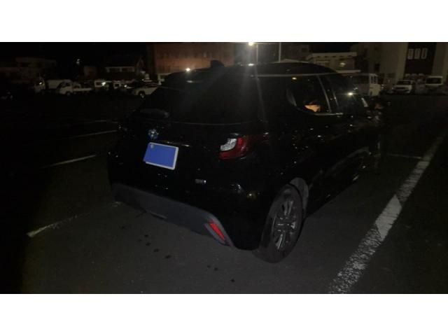 TOYOTA YARIS HYBRID 2021