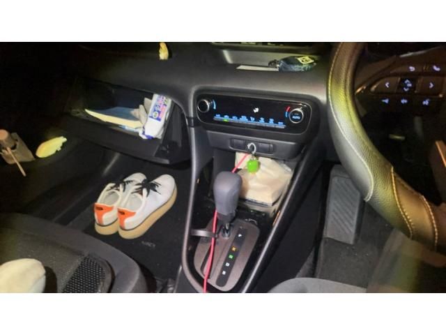 TOYOTA YARIS HYBRID 2021