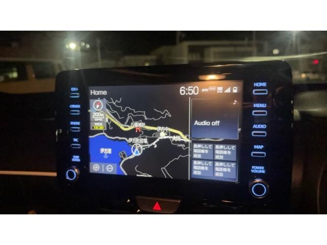 TOYOTA YARIS HYBRID 2021