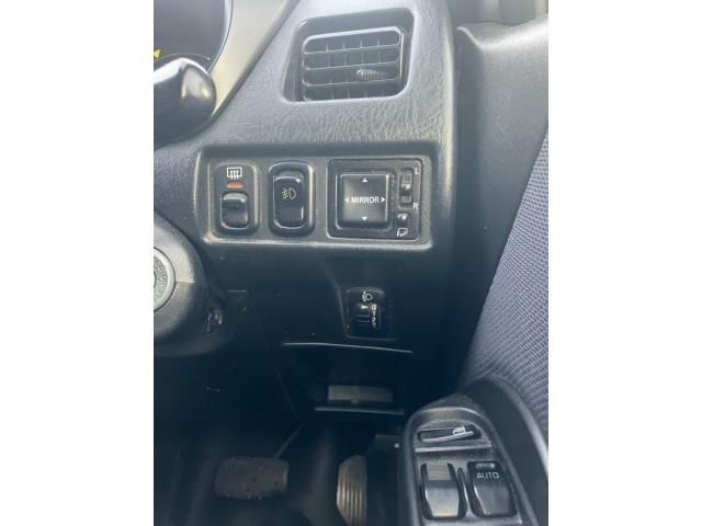 DAIHATSU TERIOS KID 4WD 2012