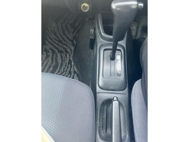 DAIHATSU TERIOS KID 4WD 2012