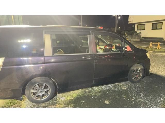 HONDA STEPWAGON SPADA 2010