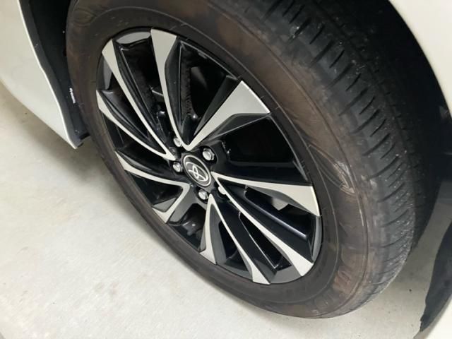 TOYOTA NOAH HYBRID 2023