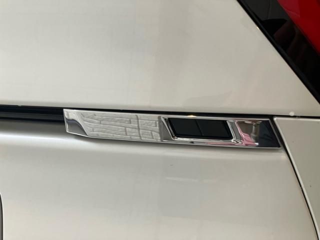 TOYOTA NOAH HYBRID 2023