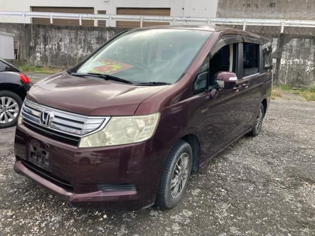 HONDA STEPWAGON 2011