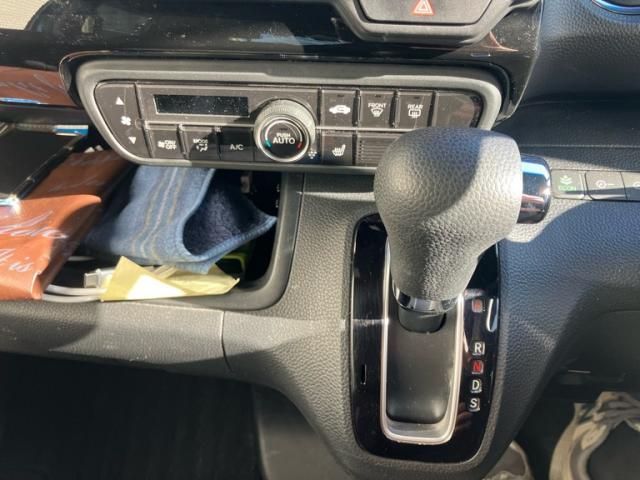 HONDA N BOX CUSTOM 2021