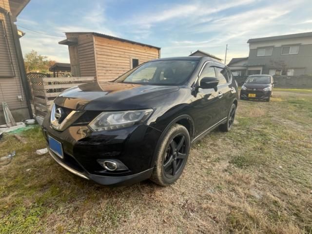 NISSAN X-TRAIL 2WD 2015