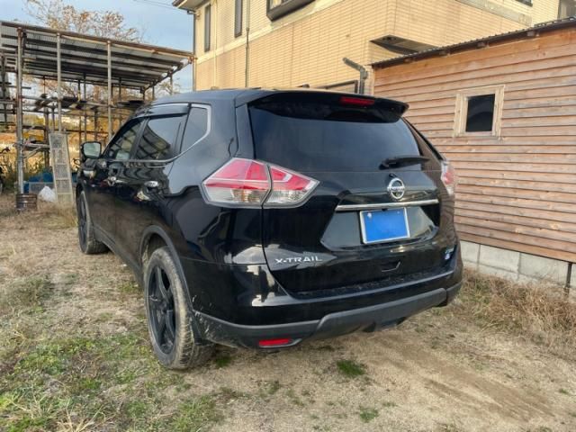 NISSAN X-TRAIL 2WD 2015