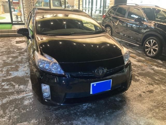 TOYOTA PRIUS 2011