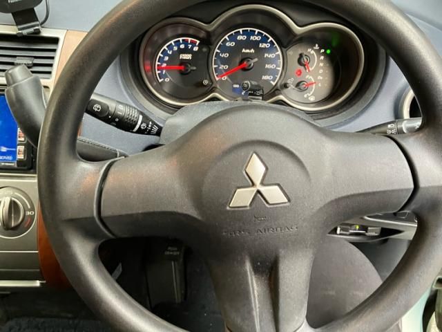 MITSUBISHI COLTPLAS 2005