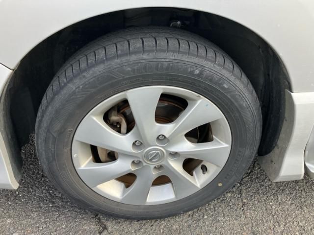 NISSAN SERENA  S-HYBRID 2013